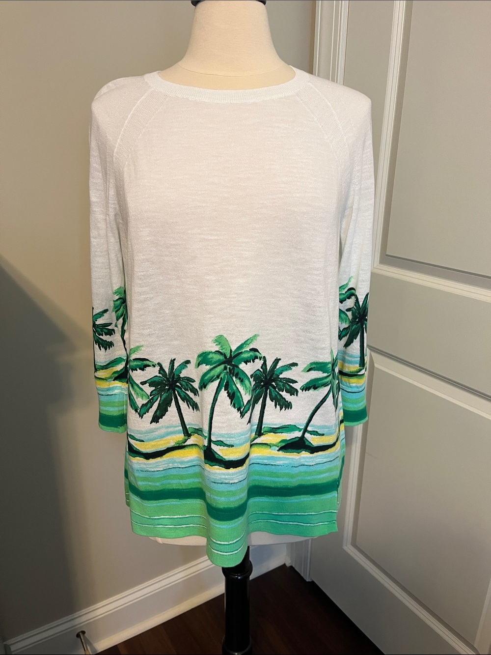 Talbots Womens White & Green Palm-Print Lightweight Top Medium